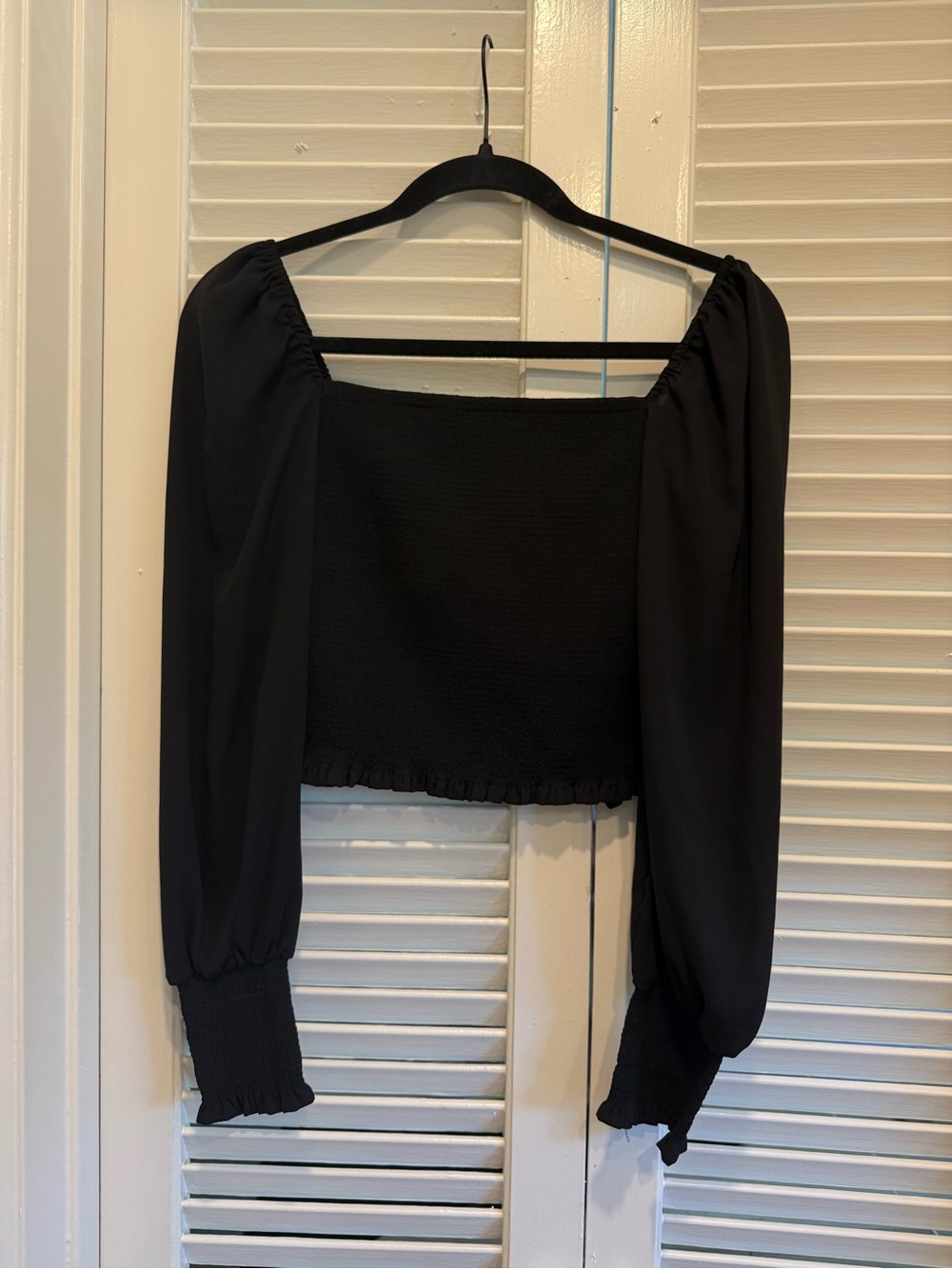 Gianni Bini Black Square Neck Puff Sleeve Crop Top
